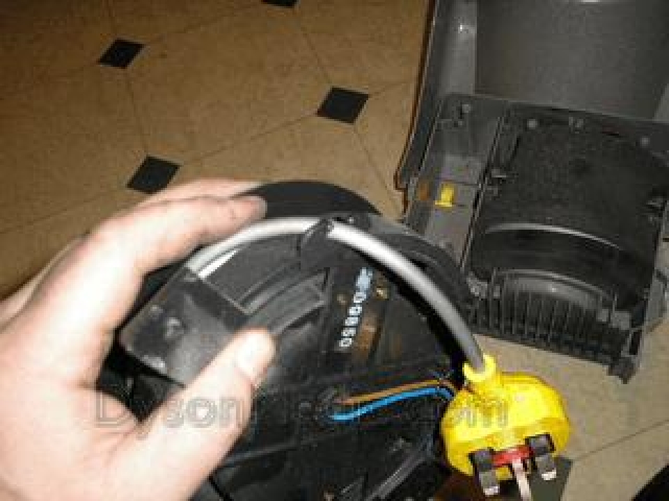 Dyson DC02 repair